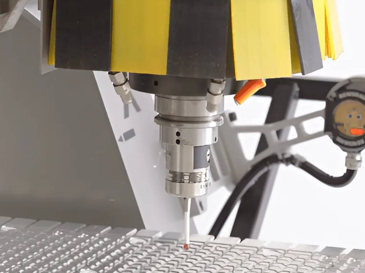 What Defines the Best CNC Milling Machine Today?